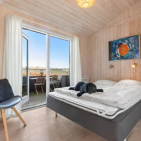 84295-ebeltoft-poppelvej-5 بيت للعطل